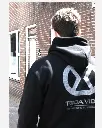 hoodie zwart quinn.webp